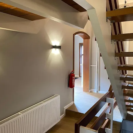 Kleines Berghaus Konukevi